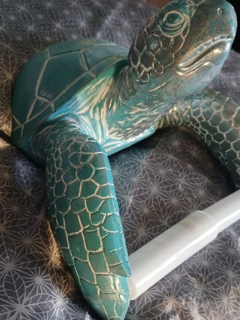 Teal Turtle Reptile Habitat Accessory - Decorative Toilet Paper Holder